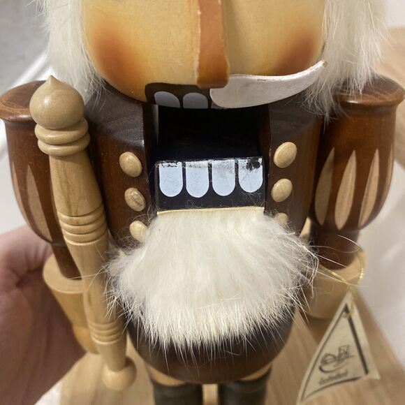 Christian Ulbricht Seiffener Nutcracker 15.5" Germany Natural Wood Half Mustache - Picture 9 of 12